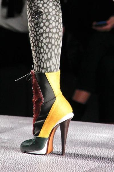 Look 98